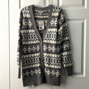 NWT G. H. Bass & Co Cardigan Sweater Size Medium